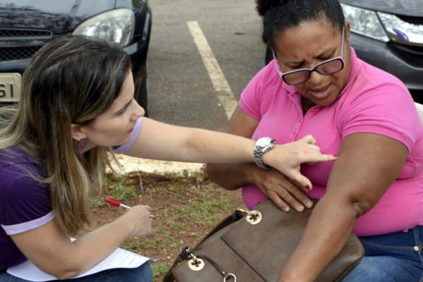 Mobilização contra hanseníase alerta sobre os cuidados com a doença