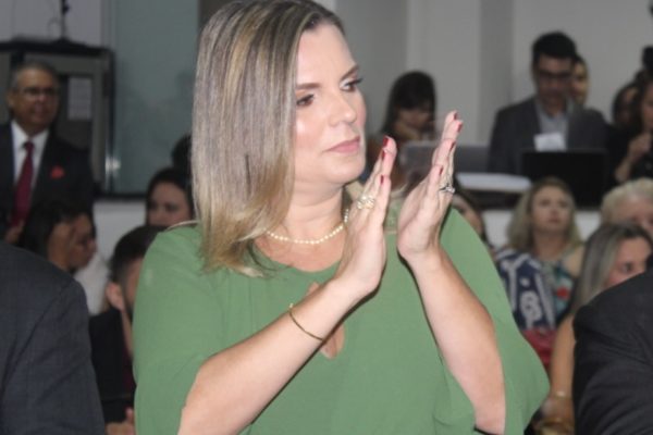 Ecoturismo deve ter atenção especial na AL, diz Claudia