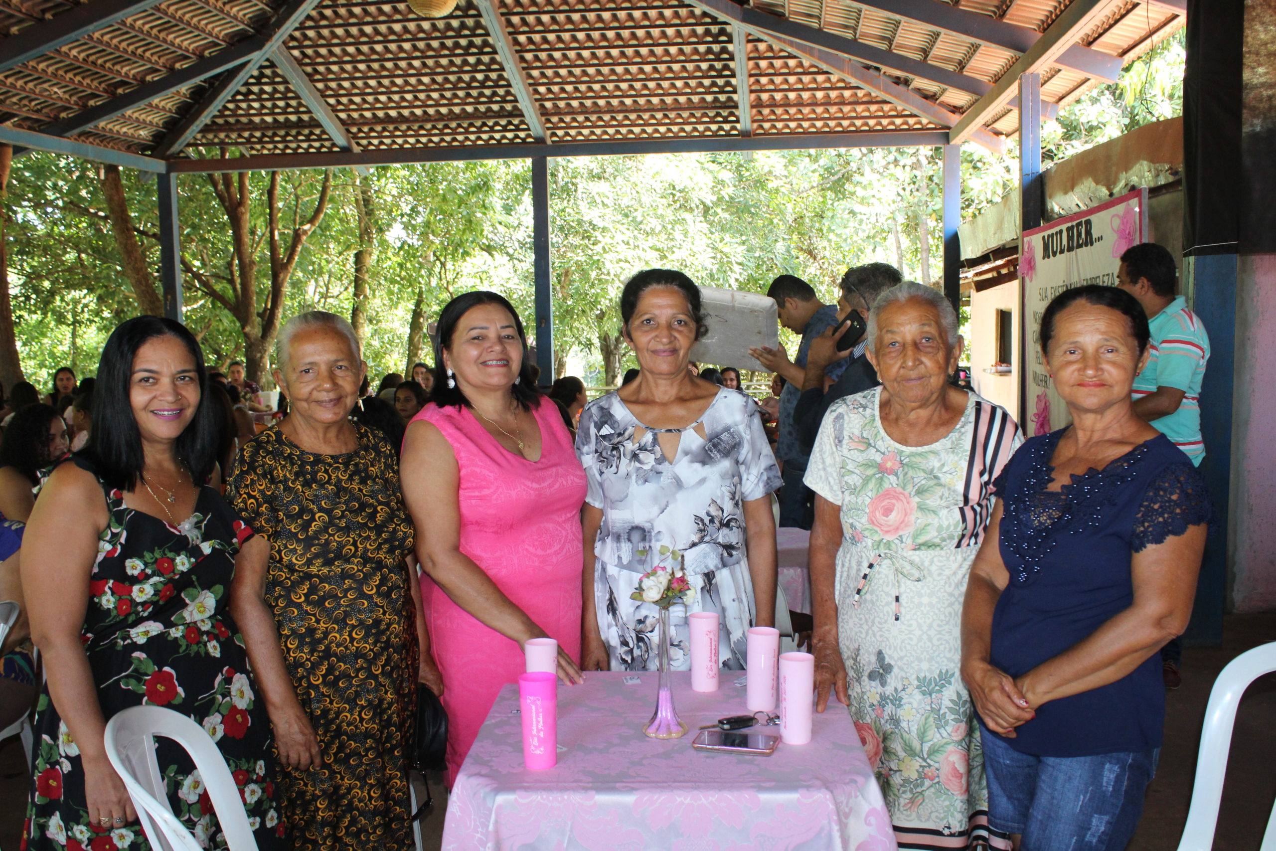 Mulheres de Novo Acordo são homenageadas em programação especial