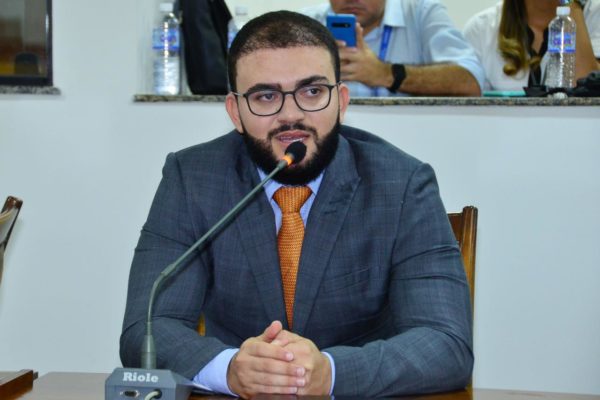 Deputado Léo Barbosa pede ao Governo cronograma de realização do concurso da PM