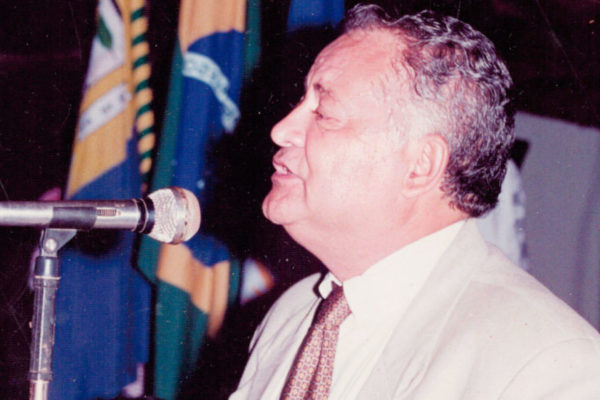 Paixão pela política e compromisso com o povo – 1993 – 1996