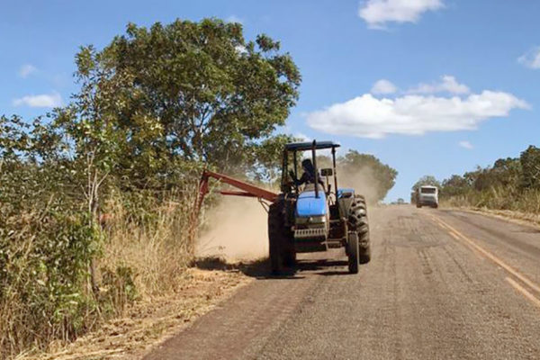 Governo do Tocantins realiza manutenção em rodovias da região centro-oeste do Estado