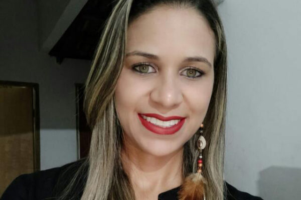 SÃO FÉLIX: Pré-candidata a prefeita Fernanda Rego afirma apresentar propostas de Governo com a real necessidade do Município