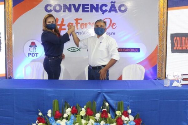 Carmelita Tavares é lançada candidata à Prefeitura de Aparecida do Rio Negro