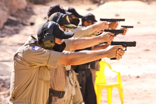 Polícia Militar realiza instrução de manuseio de novo armamento adquirido