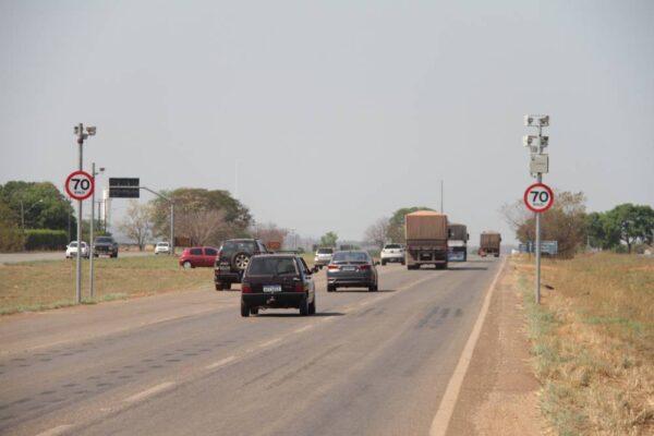 Segurança nas rodovias estaduais será reforçada com a instalação de equipamentos de fiscalização eletrônica