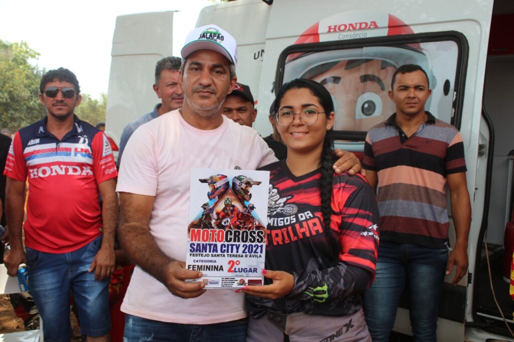 Competições acirradas marcam motocross em Santa Tereza do Tocantins – Folha  do Jalapão