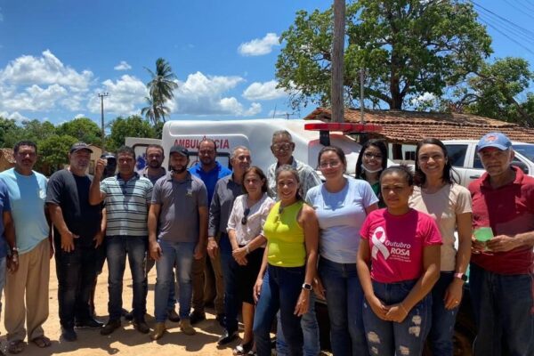 Distrito de Serranópolis recebe ambulância adquirida com emenda destinada por Léo Barbosa