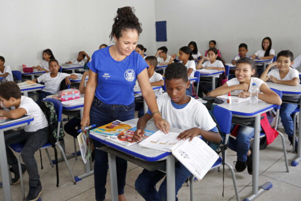 Governo do Tocantins fortalece ações com os municípios em prol de uma educação de qualidade