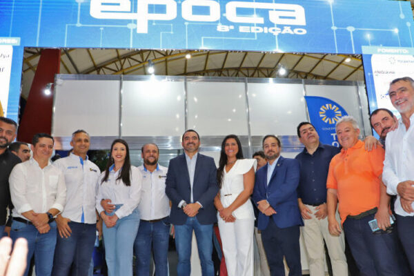 Com investimento de R$ 1,2 milhão do Governo do Tocantins, Wanderlei Barbosa abre Exposição do Polo Comercial e Industrial de Araguaína