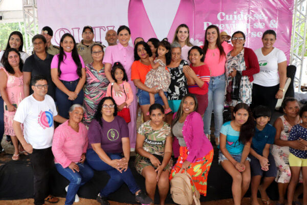 Mais de 500 mulheres são atendidas em ação do Outubro Rosa promovida pelo Governo do Tocantins em Palmas