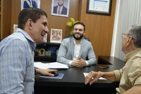 Léo Barbosa anuncia Cursinho Popular para concursos da Polícia Militar e Polícia Civil do Tocantins