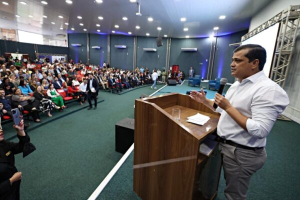 Entidade municipalista manifesta apoio à PEC que amplia percentual do orçamento para emendas