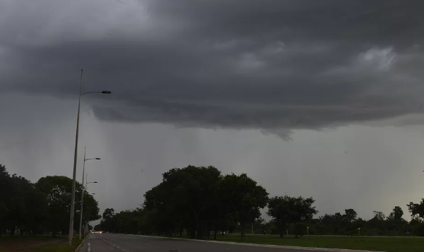 Tocantins tem alerta amarelo de chuvas intensas em todo o estado