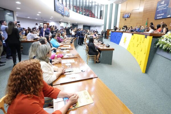 Presidente da Assembleia Legislativa anuncia implantação da Procuradoria da Mulher