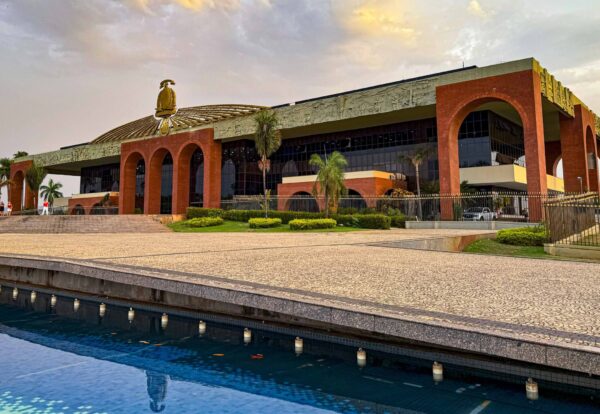 Governo do Tocantins decreta ponto facultativo na quinta-feira, 2, véspera do feriado da Paixão de Cristo