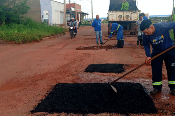 Prefeitura de Palmas realiza ações de manutenção urbana no Jardim Taquari e Jardim Paulista