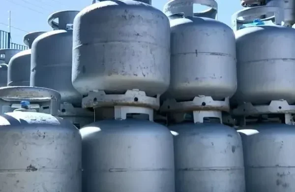 Tocantins tem 2º maior preço do gás de cozinha e gasolina passa de R$ 7